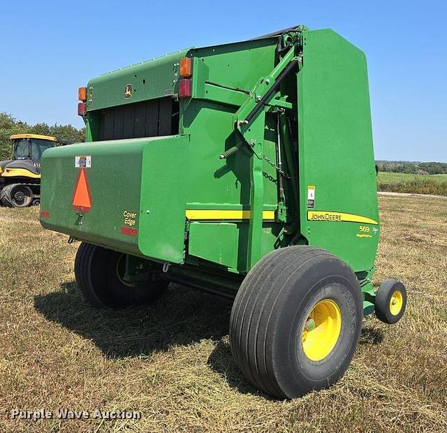 Image of John Deere 569 equipment image 4