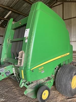 2017 John Deere 569 Premium Image