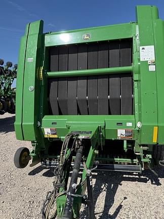 Image of John Deere 569 Premium equipment image 1
