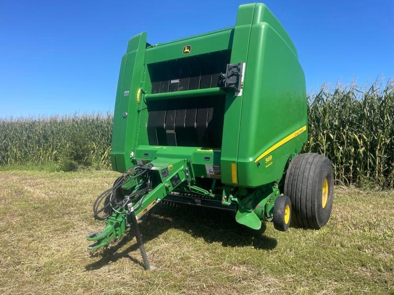 Image of John Deere 569 Premium Primary image