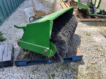 Main image John Deere 60 Heavy Duty Broom
