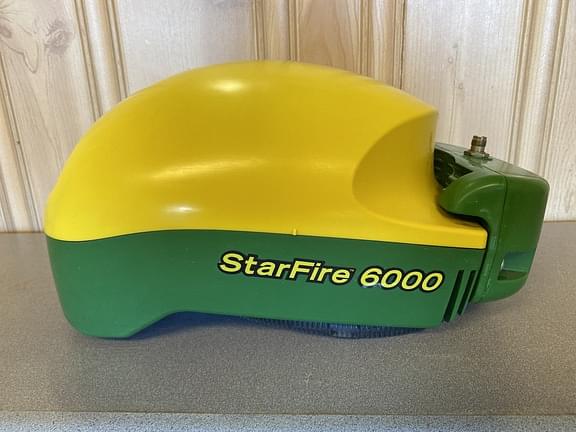 Image of John Deere StarFire 6000 Image 0