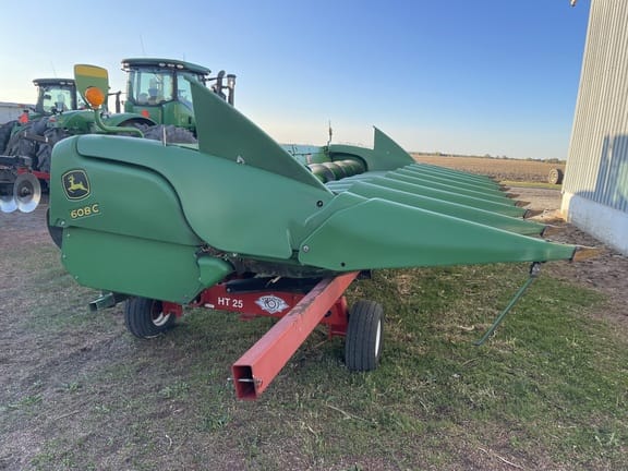 Main image John Deere 608C