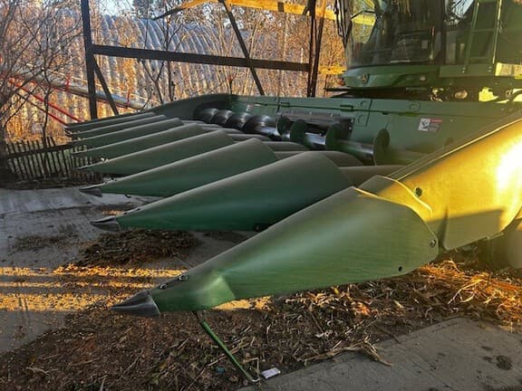 Image of John Deere 608C Primary Image