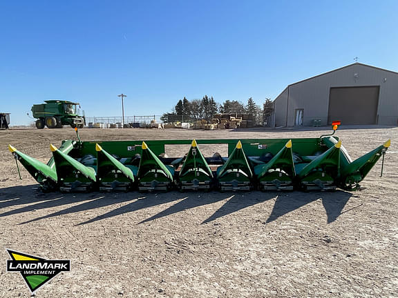 Image of John Deere 608C equipment image 1