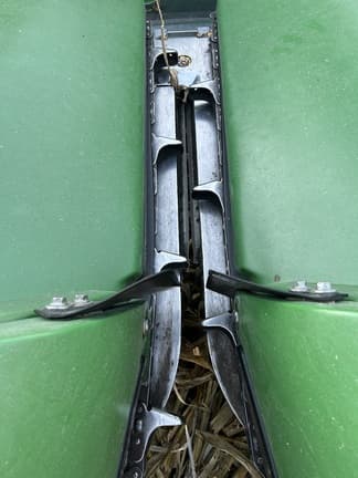 Image of John Deere 608FC equipment image 2