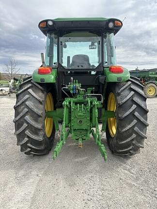 Image of John Deere 6105E equipment image 3