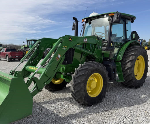 2017 John Deere 6105E Equipment Image0