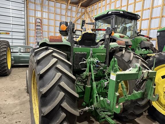 Image of John Deere 6105E equipment image 2