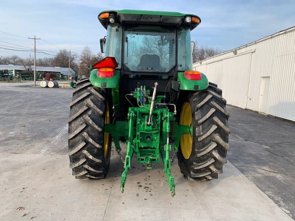 Image of John Deere 6105E equipment image 4