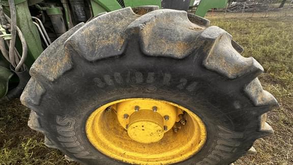 Image of John Deere 6105E equipment image 2