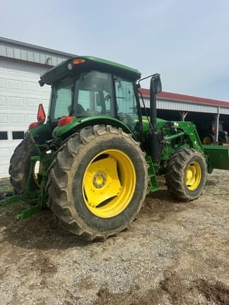 Image of John Deere 6105E equipment image 4