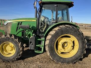 Main image John Deere 6105E 0