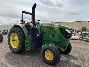 2017 John Deere 6110M Equipment Image0