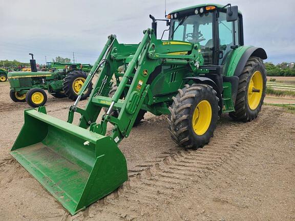 Image of John Deere 6110M Primary image