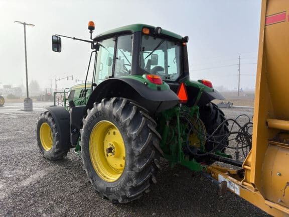 Image of John Deere 6110M equipment image 1