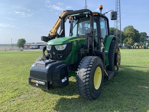 Image of John Deere 6110M equipment image 2