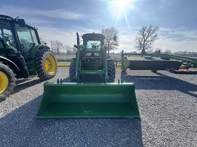 Image of John Deere 6110M equipment image 3