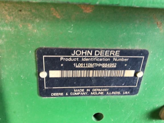 Image of John Deere 6110M equipment image 2