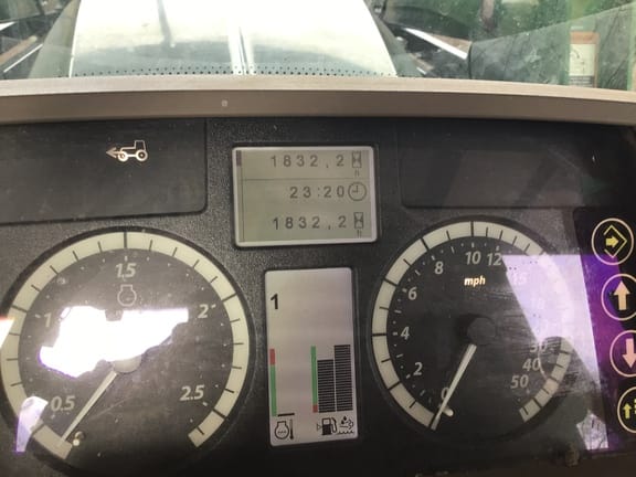 2017 John Deere 6110M Equipment Image0