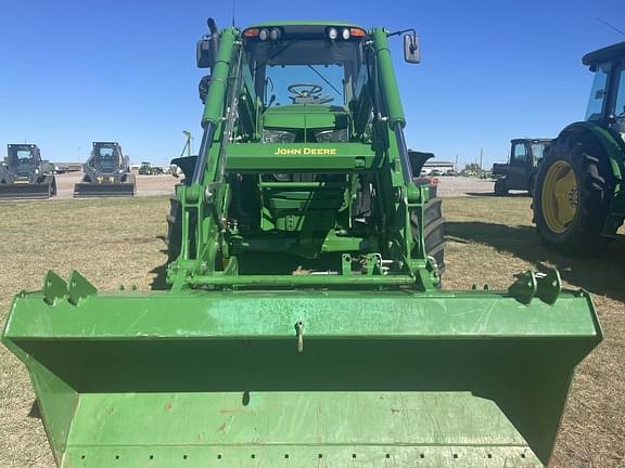 Image of John Deere 6110M equipment image 1