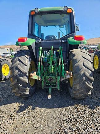 Image of John Deere 6110M equipment image 2