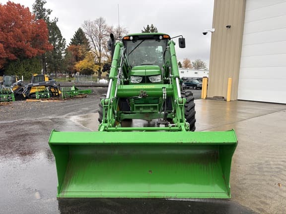 Image of John Deere 6110M equipment image 4
