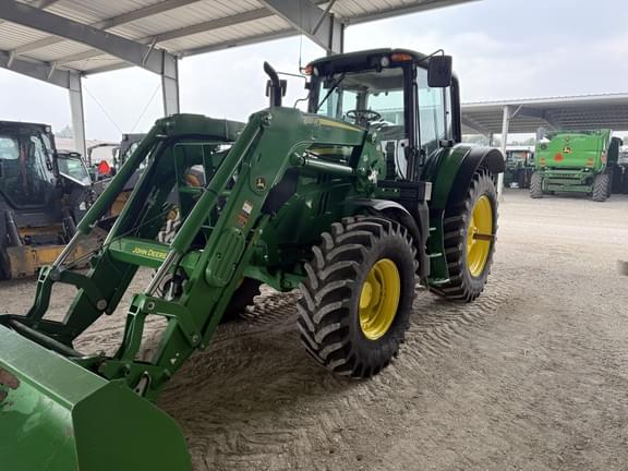 Image of John Deere 6110M equipment image 1