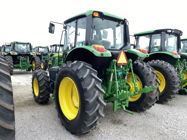 Image of John Deere 6110M equipment image 1