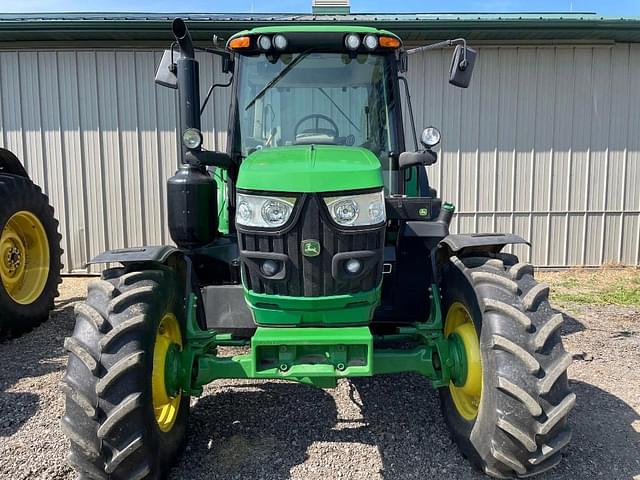 Image of John Deere 6110M equipment image 1