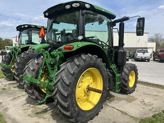 Image of John Deere 6110R equipment image 4