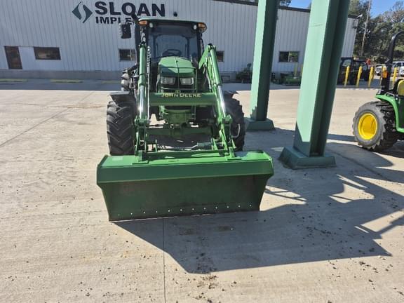 Image of John Deere 6120E equipment image 1