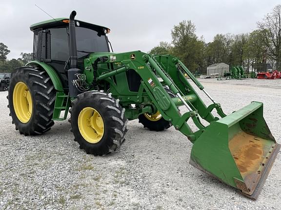 Image of John Deere 6120E equipment image 3