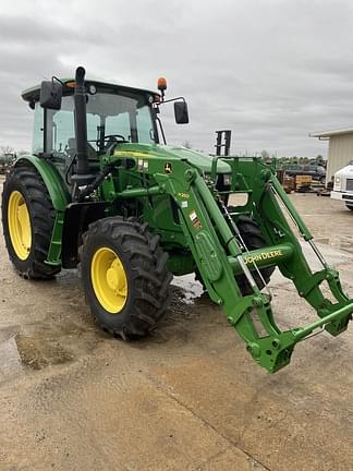 Image of John Deere 6120E equipment image 1