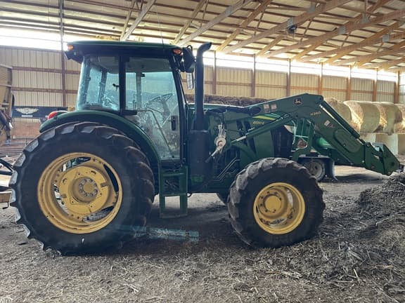 Image of John Deere 6120E equipment image 2