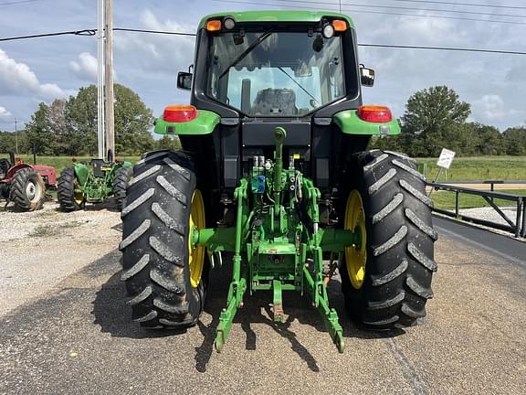 Image of John Deere 6120M equipment image 2