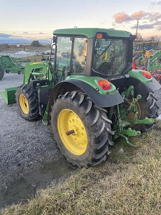 Image of John Deere 6120M equipment image 4