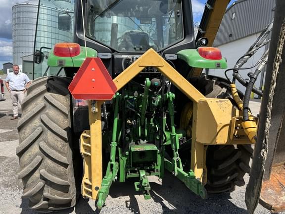 Image of John Deere 6120M equipment image 4