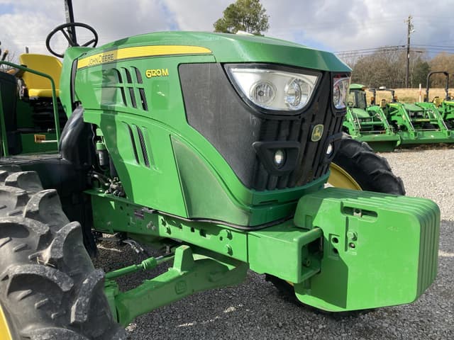 Image of John Deere 6120M equipment image 1