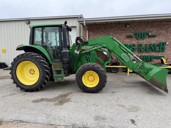Image of John Deere 6120M equipment image 1