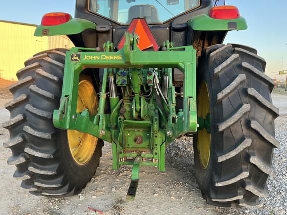 Image of John Deere 6120M equipment image 4