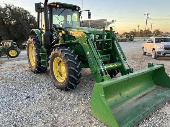 Image of John Deere 6120M equipment image 2