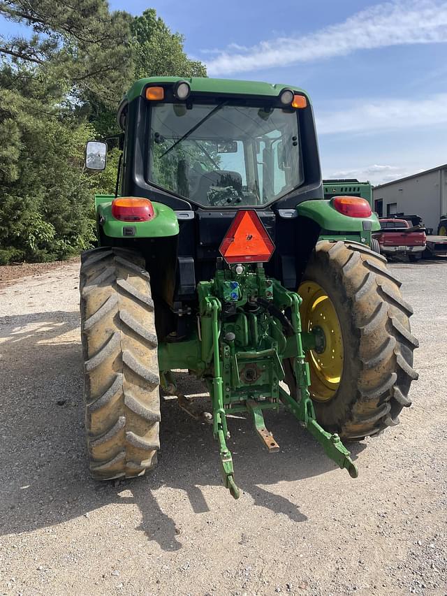 Image of John Deere 6120M equipment image 3