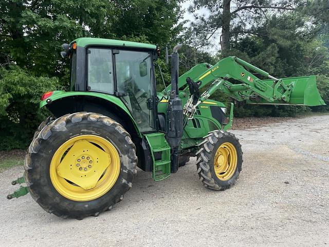 Image of John Deere 6120M equipment image 4
