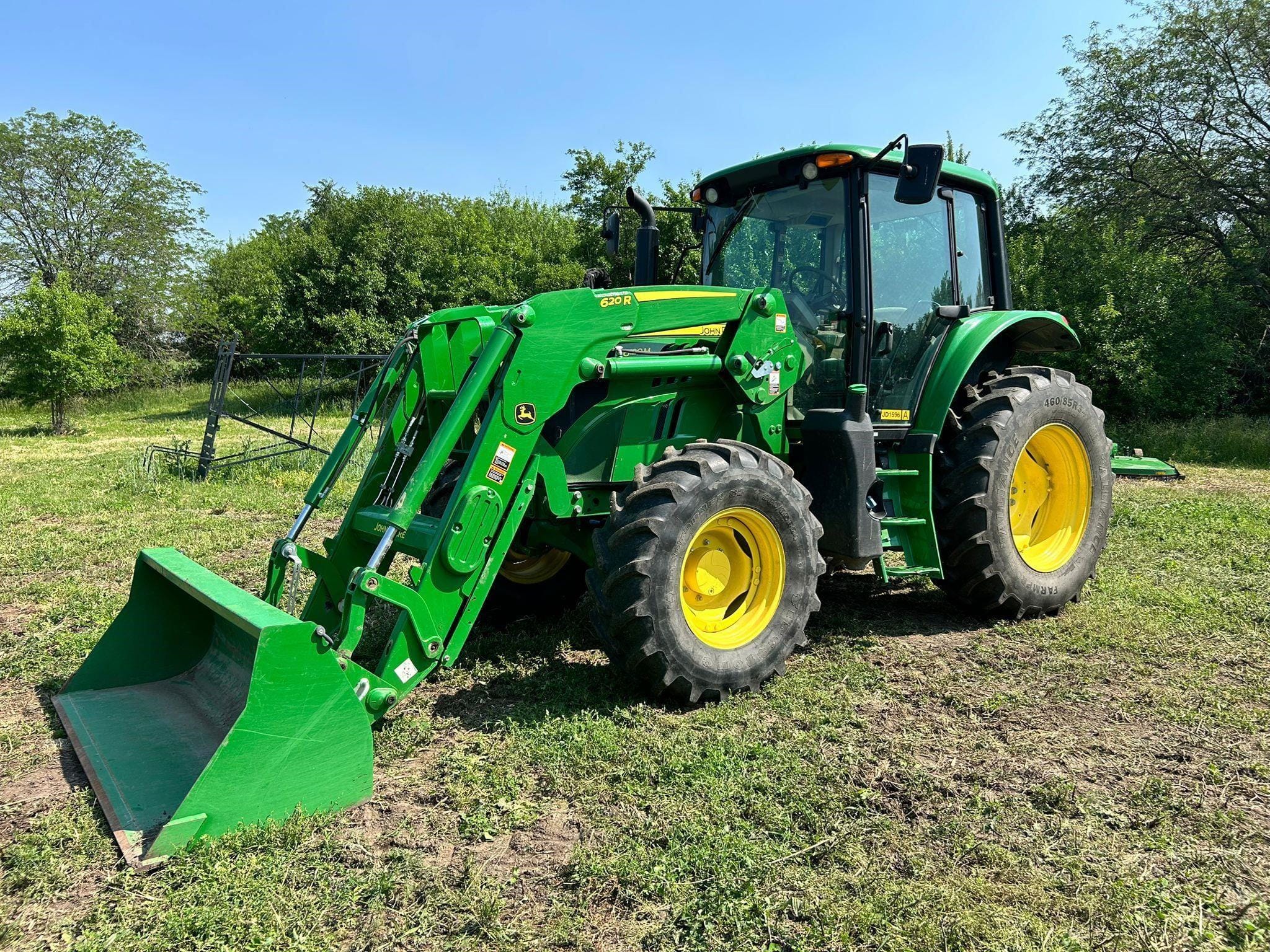 Main image John Deere 6120M