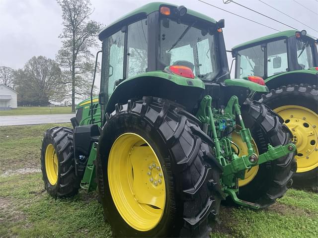 Image of John Deere 6120M equipment image 3