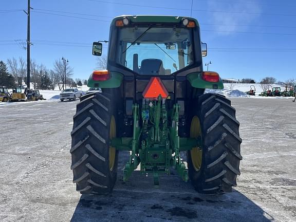 Image of John Deere 6120M equipment image 3