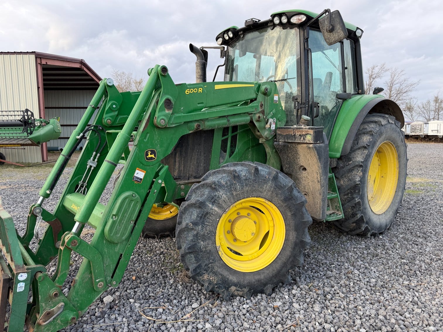2017 John Deere 6120M Equipment Image0
