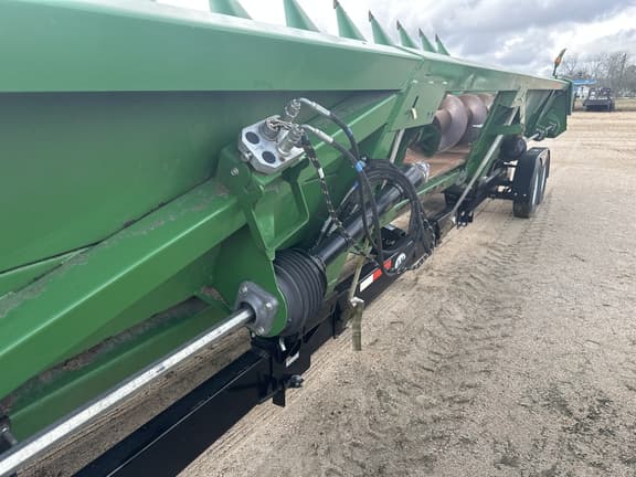 Image of John Deere 612C equipment image 2