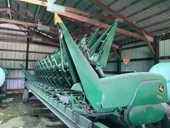 Main image John Deere 612C